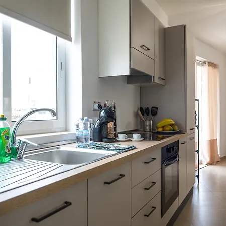 Stella & Rosie - Two Bedroom Apartment's By Eldi Pietà