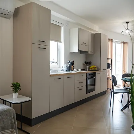 Stella & Rosie - Two Bedroom Apartment's By Eldi Apartment Pieta