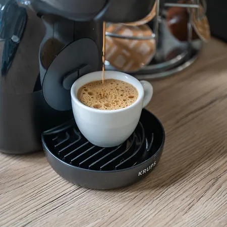 Stella & Rosie - Two Bedroom Apartment's By Eldi Pietà