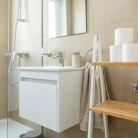 アパート Stella & Rosie - Two Bedroom Apartment's By Eldi