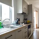 Stella & Rosie - Two Bedroom Apartment's By Eldi Pieta