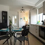Stella & Rosie - Two Bedroom Apartment's By Eldi Apartment *