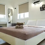 Stella & Rosie - Two Bedroom Apartment's By Eldi * Pieta
