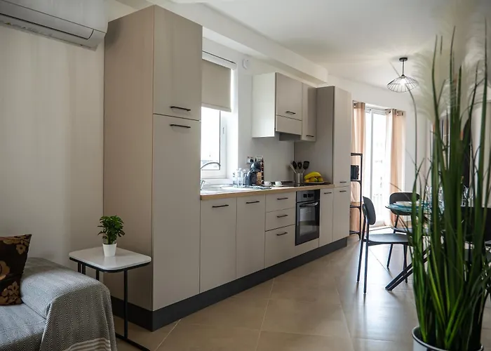 Stella & Rosie - Two Bedroom Apartment's By Eldi Appartamento Pietà