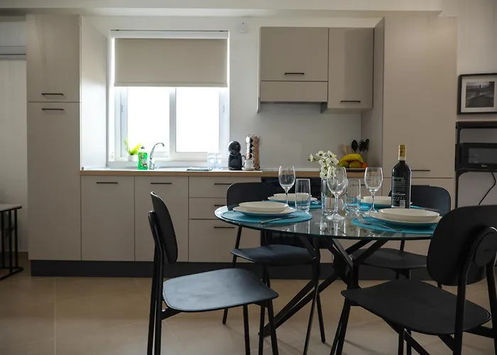 Stella & Rosie - Two Bedroom Apartment's By Eldi *