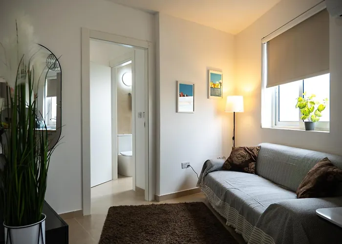 Appartamento Stella & Rosie - Two Bedroom Apartment's By Eldi Pietà